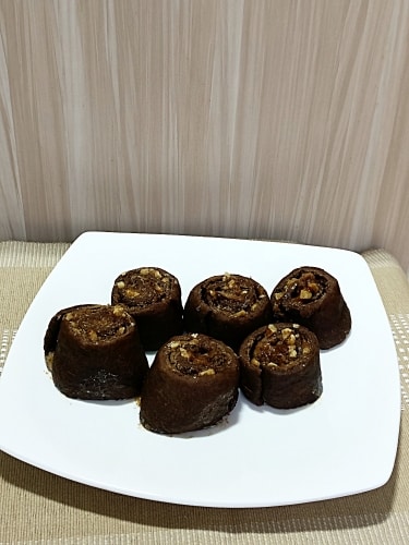 Chocolate Walnuts Cinnamon Buns - Plattershare - Recipes, Food Stories And Food Enthusiasts