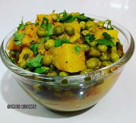 Matar Aloo Ki Sabzi -Green Peas Potato Curry - Plattershare - Recipes, food stories and food lovers