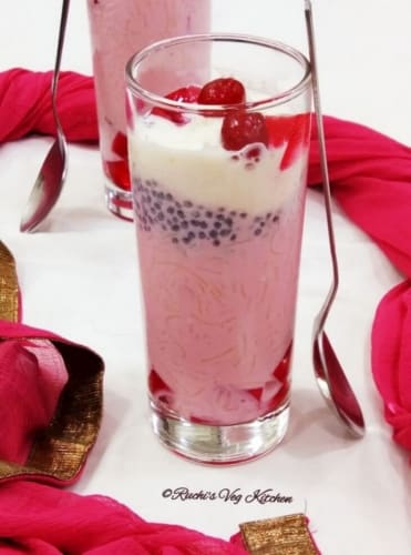Rose Falooda - Plattershare - Recipes, Food Stories And Food Enthusiasts