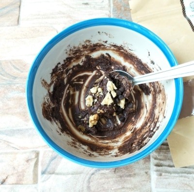 2-Minute Microwave Cookies (Chocolate Chip or Nut) - Plattershare - Recipes, food stories and food lovers 2-Minute Microwave Cookies (Chocolate Chip or Nut) - Plattershare - Recipes, food stories and food lovers