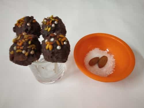 Choco Lollipop With Cocoa Powder - Plattershare - Recipes, Food Stories And Food Enthusiasts