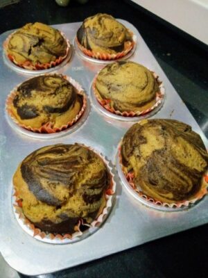Eggless Marble Cupcakes: A Moist & Delicious Whole Wheat Treat - Plattershare - Recipes, food stories and food lovers Eggless Marble Cupcakes: A Moist & Delicious Whole Wheat Treat - Plattershare - Recipes, food stories and food lovers