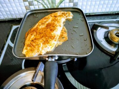 Pan-Seared Basa Fish with Lemon & Herbs: A Quick & Healthy Weeknight Meal - Plattershare - Recipes, food stories and food lovers Pan-Seared Basa Fish with Lemon & Herbs: A Quick & Healthy Weeknight Meal - Plattershare - Recipes, food stories and food lovers