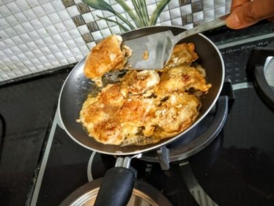 Crispy Basa Fish with Lemon & Herbs: A Healthy Canadian Snack - Plattershare - Recipes, food stories and food lovers Crispy Basa Fish with Lemon & Herbs: A Healthy Canadian Snack - Plattershare - Recipes, food stories and food lovers