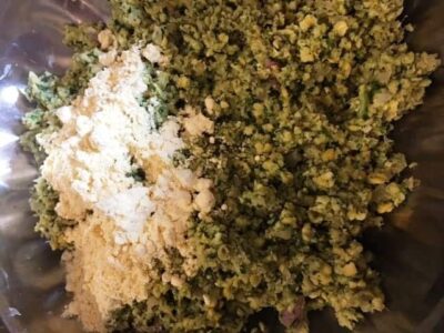 Crispy Air Fryer Falafel: A Healthy Twist on a Middle Eastern Classic - Plattershare - Recipes, food stories and food lovers Crispy Air Fryer Falafel: A Healthy Twist on a Middle Eastern Classic - Plattershare - Recipes, food stories and food lovers
