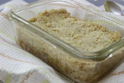 Easy Apple Coconut Crumble: A Warm & Comforting British Dessert - Plattershare - Recipes, food stories and food lovers Easy Apple Coconut Crumble: A Warm & Comforting British Dessert - Plattershare - Recipes, food stories and food lovers