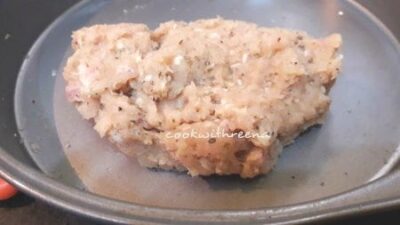 Homemade Chicken Salami: A Healthier, Flavorful Twist - Plattershare - Recipes, food stories and food lovers Homemade Chicken Salami: A Healthier, Flavorful Twist - Plattershare - Recipes, food stories and food lovers