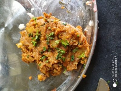 Rose Samosas: A Beautiful and Delicious Twist on a Classic Indian Snack - Plattershare - Recipes, food stories and food lovers Rose Samosas: A Beautiful and Delicious Twist on a Classic Indian Snack - Plattershare - Recipes, food stories and food lovers