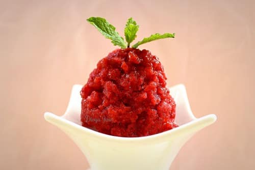 Spiced Strawberry Granita - Plattershare - Recipes, food stories and food lovers
