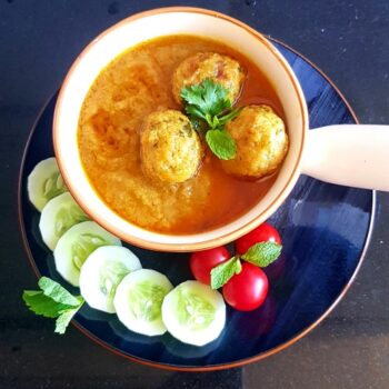 Chicken Kofta Curry - Plattershare - Recipes, Food Stories And Food Enthusiasts