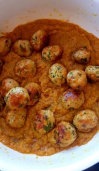 Chicken Kofta Curry - Plattershare - Recipes, Food Stories And Food Enthusiasts