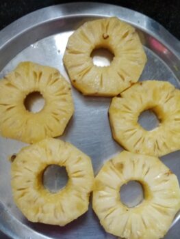 Pineapple Sandesh - Plattershare - Recipes, food stories and food lovers