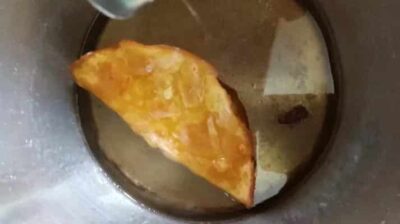 Crispy Jalebi Tacos: A Fusion Dessert Sensation - Plattershare - Recipes, food stories and food lovers Crispy Jalebi Tacos: A Fusion Dessert Sensation - Plattershare - Recipes, food stories and food lovers