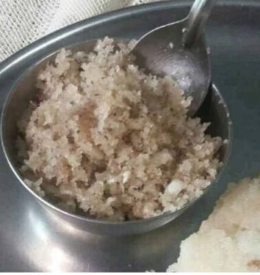 Crispy Sooji Kakara Pitha: A Sweet Semolina Treat from Odisha - Plattershare - Recipes, food stories and food lovers Crispy Sooji Kakara Pitha: A Sweet Semolina Treat from Odisha - Plattershare - Recipes, food stories and food lovers