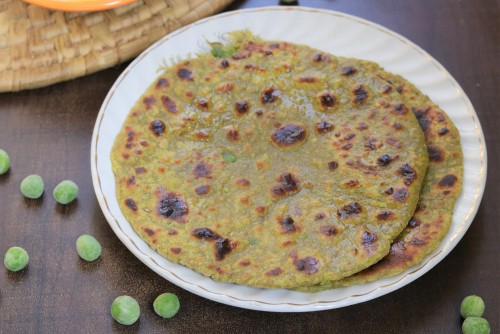 Matar Paratha Recipe - Plattershare - Recipes, Food Stories And Food Enthusiasts
