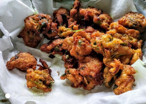 Bombay Duck Pakoda - Plattershare - Recipes, Food Stories And Food Enthusiasts