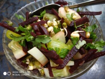 Sprouted Moong Salad - Plattershare - Recipes, food stories and food lovers