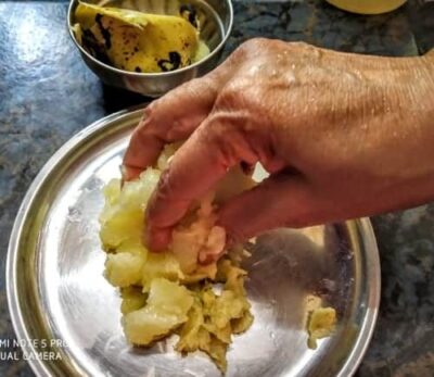 Smoky Roasted Mango Cooler: A Refreshing Summer Drink - Plattershare - Recipes, food stories and food lovers Smoky Roasted Mango Cooler: A Refreshing Summer Drink - Plattershare - Recipes, food stories and food lovers