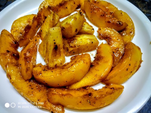 Caramelized Pitch And Pineapple - Plattershare - Recipes, Food Stories And Food Enthusiasts