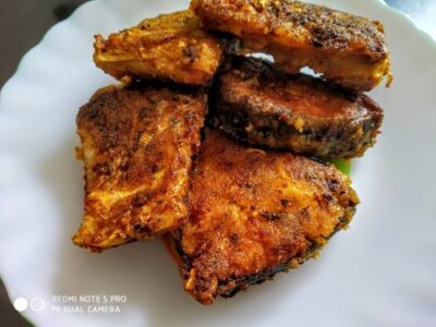 Crispy Lahori Fish Fry: An Easy & Authentic Pakistani Recipe - Plattershare - Recipes, food stories and food lovers Crispy Lahori Fish Fry: An Easy & Authentic Pakistani Recipe - Plattershare - Recipes, food stories and food lovers