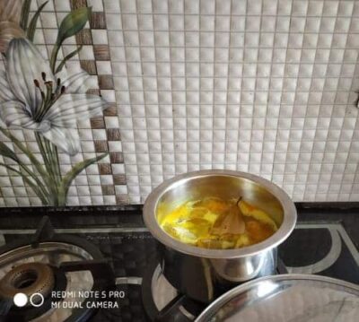 Bengali Fish Head with Moong Dal: A Comforting Culinary Tradition - Plattershare - Recipes, food stories and food lovers Bengali Fish Head with Moong Dal: A Comforting Culinary Tradition - Plattershare - Recipes, food stories and food lovers