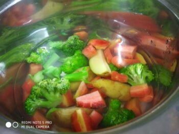 Broccoli Mushroom Soup - Plattershare - Recipes, food stories and food lovers