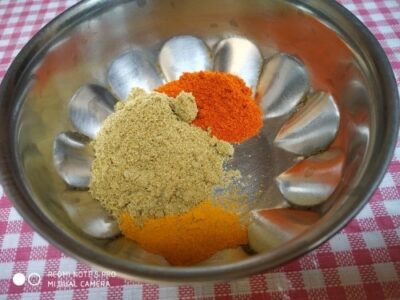 Melt-in-Your-Mouth Chena and Raw Banana Kofta Curry (Bengali Style) - Plattershare - Recipes, food stories and food lovers Melt-in-Your-Mouth Chena and Raw Banana Kofta Curry (Bengali Style) - Plattershare - Recipes, food stories and food lovers