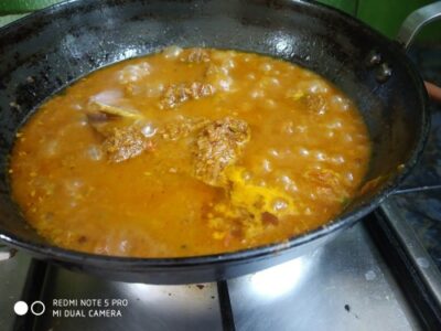 Tangy Achari Gosht: A Flavorful Mutton Curry with Pickling Spices - Plattershare - Recipes, food stories and food lovers Tangy Achari Gosht: A Flavorful Mutton Curry with Pickling Spices - Plattershare - Recipes, food stories and food lovers