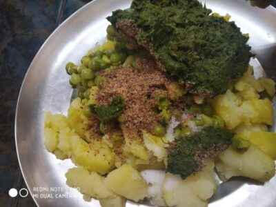 Healthy & Flavorful Hara Kebab with Cooling Curd Chutney - Plattershare - Recipes, food stories and food lovers Healthy & Flavorful Hara Kebab with Cooling Curd Chutney - Plattershare - Recipes, food stories and food lovers