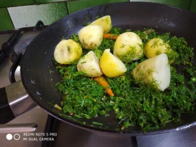 Nutritious & Flavorful Soya Aloo (Dill and Potato Stir-Fry) - Plattershare - Recipes, food stories and food lovers Nutritious & Flavorful Soya Aloo (Dill and Potato Stir-Fry) - Plattershare - Recipes, food stories and food lovers
