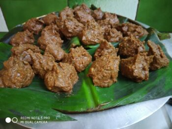 Pickup Steamed Rajma Badi - Plattershare - Recipes, food stories and food lovers