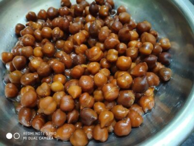 Spicy & Tangy Garma Garam Chana: A Flavorful Indian Snack - Plattershare - Recipes, food stories and food lovers Spicy & Tangy Garma Garam Chana: A Flavorful Indian Snack - Plattershare - Recipes, food stories and food lovers