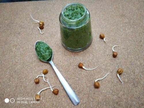Sprouted Chana Chutney - Plattershare - Recipes, food stories and food lovers