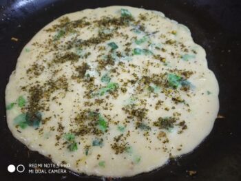 Moringa Chilla - Plattershare - Recipes, Food Stories And Food Enthusiasts