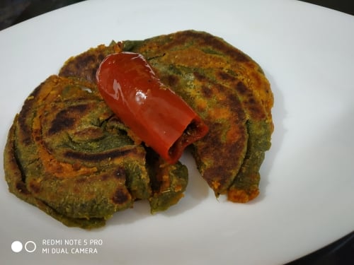 Bi Colour Jalebi Paratha - Plattershare - Recipes, Food Stories And Food Enthusiasts