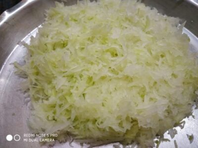Authentic Narkeli Pepe: A Traditional Bengali Papaya Dish - Plattershare - Recipes, food stories and food lovers Authentic Narkeli Pepe: A Traditional Bengali Papaya Dish - Plattershare - Recipes, food stories and food lovers