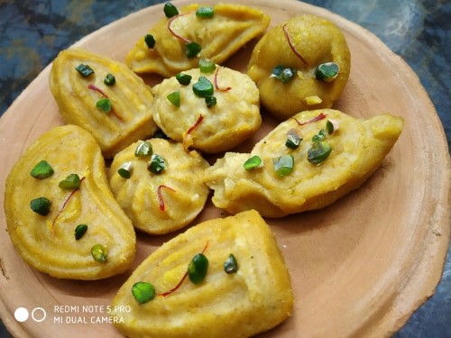 Sandesh Made By Seeds - Plattershare - Recipes, Food Stories And Food Enthusiasts