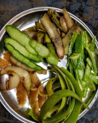 Bengali Vegetable Peel Paturi: A Deliciously Sustainable Dish - Plattershare - Recipes, food stories and food lovers Bengali Vegetable Peel Paturi: A Deliciously Sustainable Dish - Plattershare - Recipes, food stories and food lovers