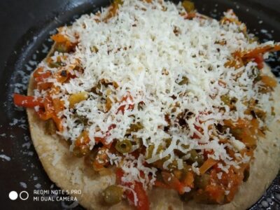 Cheesy Veggie-Stuffed Chapati: A Flavorful Indian Fusion - Plattershare - Recipes, food stories and food lovers Cheesy Veggie-Stuffed Chapati: A Flavorful Indian Fusion - Plattershare - Recipes, food stories and food lovers