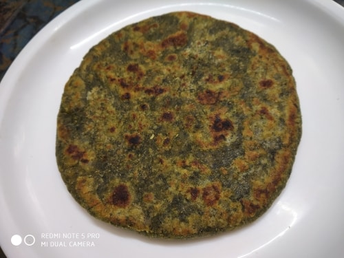 Moong Dal Paratha - Plattershare - Recipes, Food Stories And Food Enthusiasts