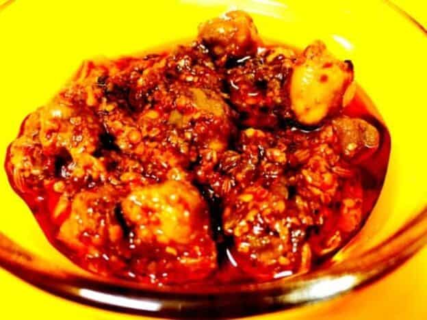 Marwari Chickpeas Raw Mango Pickle (Keri Chane Ka Achaar) - Plattershare - Recipes, Food Stories And Food Enthusiasts