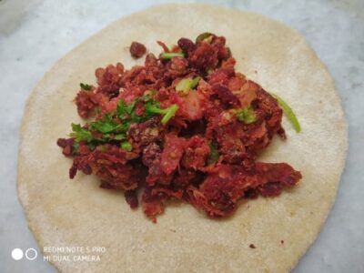 Nutritious Sattu & Beetroot Paratha: A Flavorful Flatbread for Any Meal - Plattershare - Recipes, food stories and food lovers Nutritious Sattu & Beetroot Paratha: A Flavorful Flatbread for Any Meal - Plattershare - Recipes, food stories and food lovers