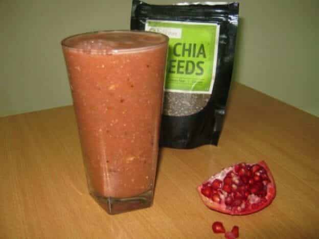 Chia Seeds Melon &Amp; Pomegranate Smoothie - Plattershare - Recipes, Food Stories And Food Enthusiasts