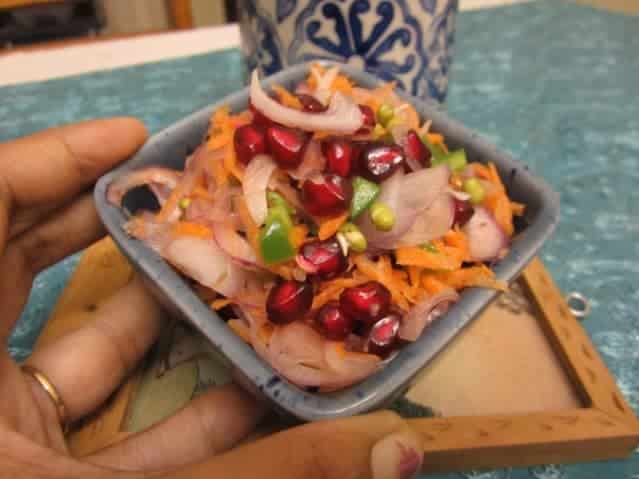 Sprouts And Pomegranate Salad In A Ginger Lemon Dressing - Plattershare - Recipes, food stories and food lovers