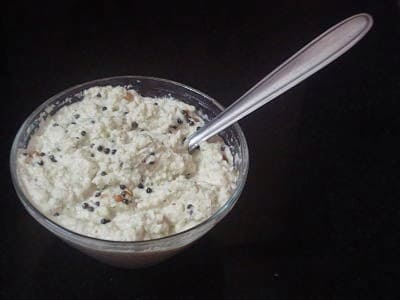 South Indian Typical Coconut Chutney - Plattershare - Recipes, Food Stories And Food Enthusiasts
