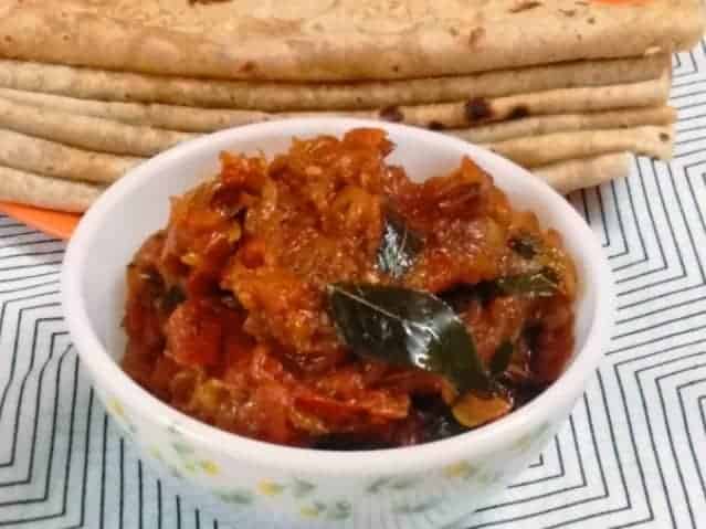 Simple Tomato Fry - Plattershare - Recipes, food stories and food lovers