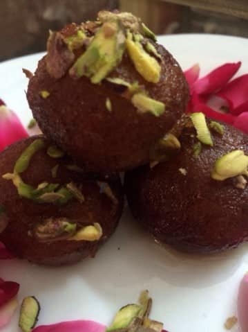 Paneer Gulab Jamun - Plattershare - Recipes, food stories and food lovers