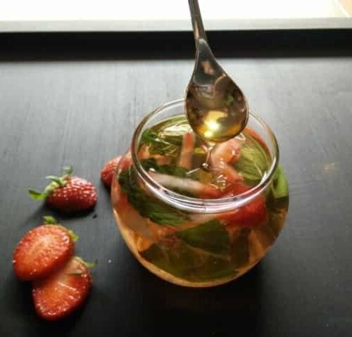 Strawberry Detox Drink - Plattershare - Recipes, Food Stories And Food Enthusiasts