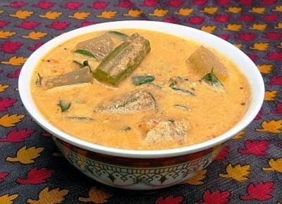 Iru Puli Kuzhambu - Plattershare - Recipes, food stories and food lovers