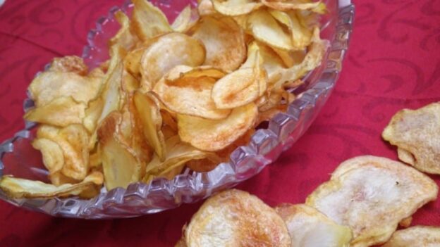 Air Fried Homemade Potato Chips - Plattershare - Recipes, Food Stories And Food Enthusiasts